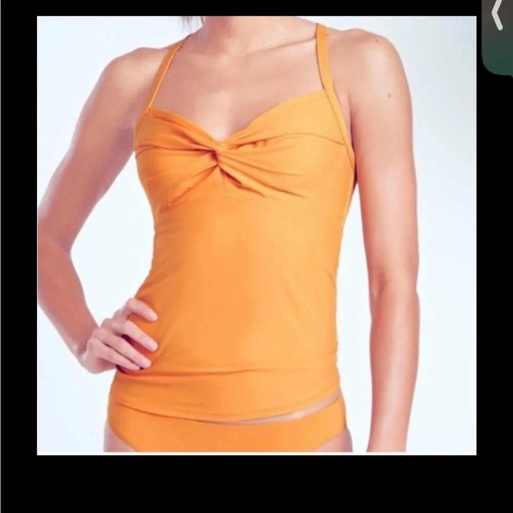 Athleta Twist Up Tankini Top Size 34D/DD NWT